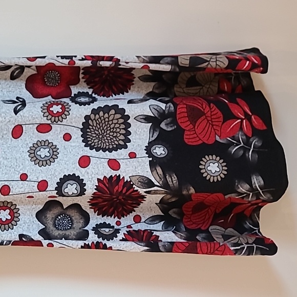 Cute short-sleeve dress by Apricot - Picture 4 of 6